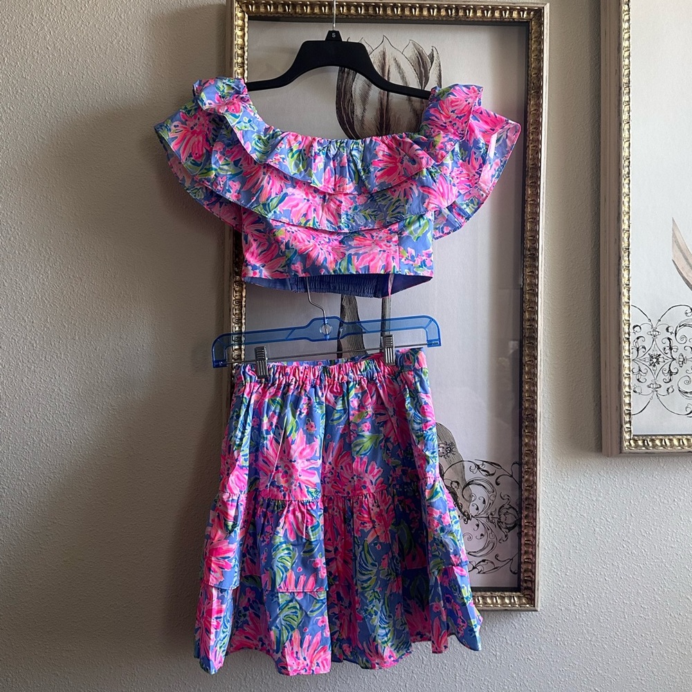 Lilly Pulitzer Sunrise Off-Shoulder Floral Sets